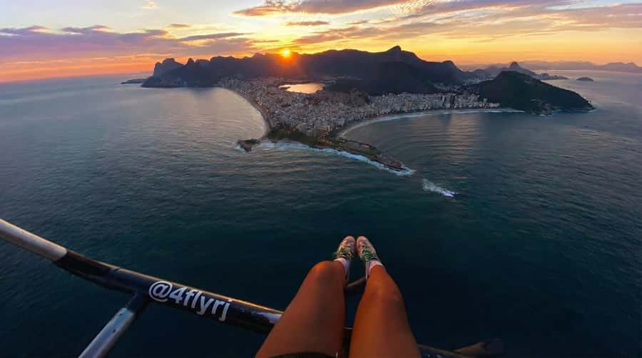 Helicopter flight no doors in Rio de Janeiro - Starting at Jacarepaguá Airport near Barra da Tijuca