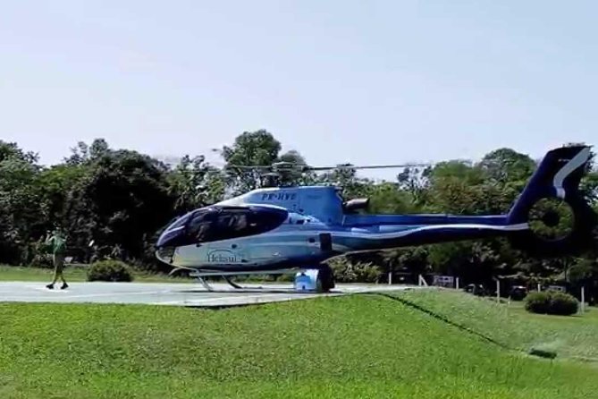 Helicopter flight over Iguazu Falls - Private Ground Service, Shared Flight