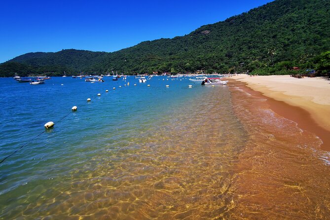 Highlights of Abraão Cove on a Half Day Hike in Ilha Grande - Comprida Beach and the natural Bica