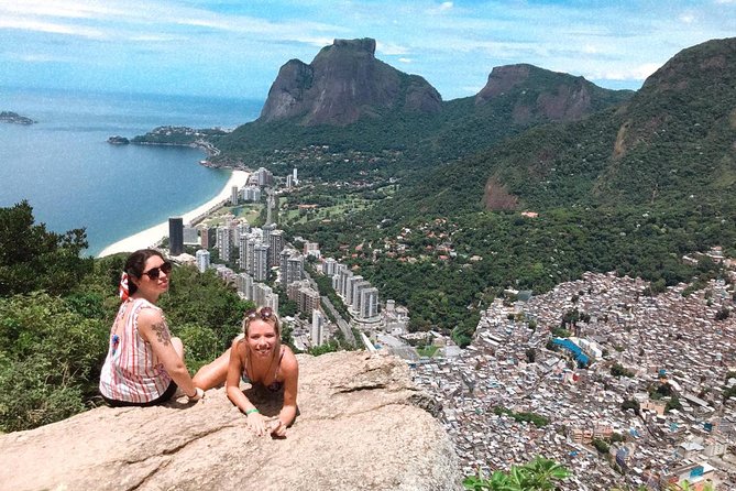 Hikking the Favela + Morro Dois Irmaos! - The motorcycle ride through Vidigal