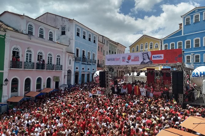 Historical African oriented City Tour - Lunch adds a taste of Bahia