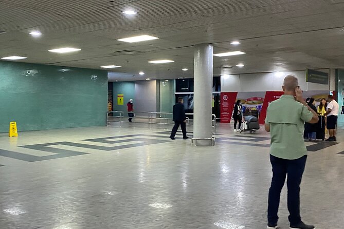 Hotel transfer service to Port of Manaus - The Forty-Minute Ride to the Port