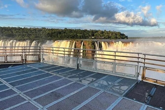 Iguaçu Falls - Arriving at the Argentine national park