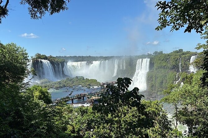 Iguaçu Falls Both Sides Brazil and Argentina - Key points at a glance