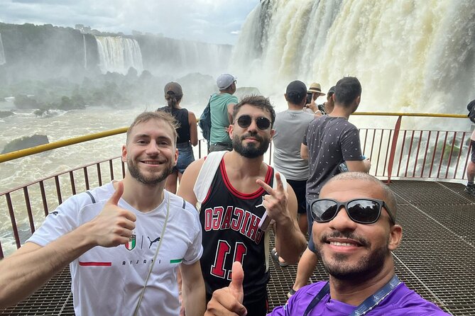 Iguaçu Falls Private Tour Brazil & Argentina with Tickets - Why seeing both countries changes the experience