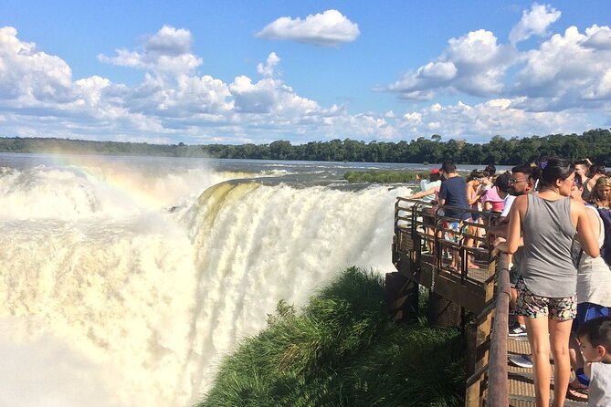Iguaçu Falls Private Tour Brazil & Argentina with Tickets - Timing, meals, and what to bring