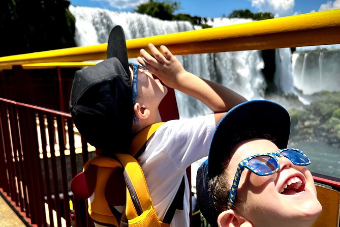 Iguaçu Waterfalls Brazilian Side + City Tour - Walking the national park in about two and a half hours