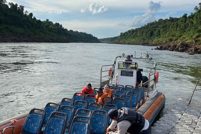 Iguassu Falls : Brazilian-Argentinian Sides in 01 Day Hotel Pickup - Key points at a glance