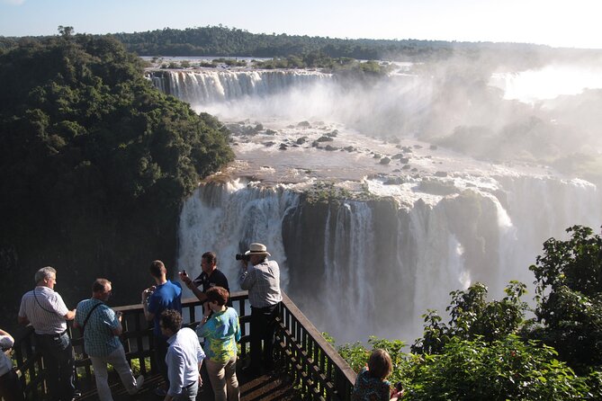 Iguassu Falls on the Brazilian Side: Macuco Safari, Helicopter Flight, Bird Park - Parque das Aves: a thoughtful first stop