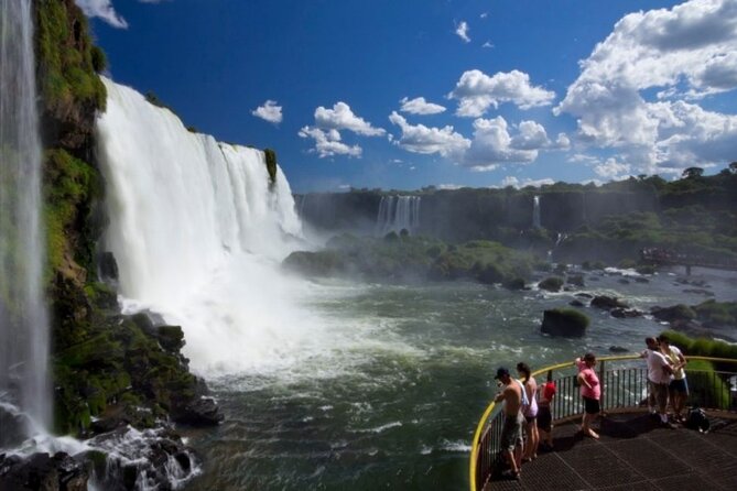 Iguassu Falls Private Tours - Argentina offers the closer trail approach