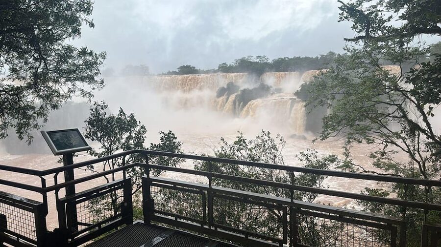 Iguazu Falls: Brazil & Argentina in One Day (Private) - Who will enjoy this nine-hour tour most
