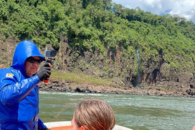 Iguazu Falls: Brazilian-Argentinian Sides in 1 Day Hotel Pickup - Why seeing both sides in one day works