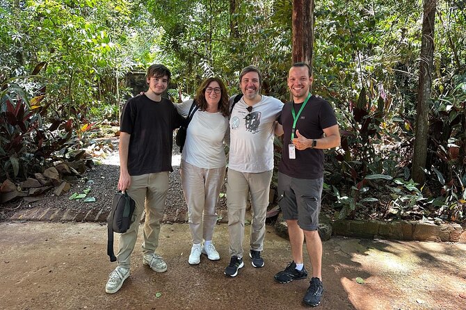 Iguazu Falls Daytour Brazil+Argentina(Private Solo & Group Solo) - The guide style: useful, then out of the way