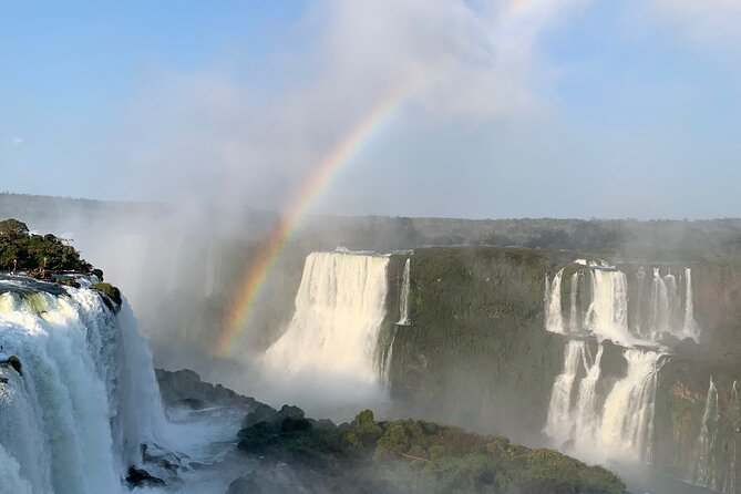 Iguazu Falls : Private day tour both Brazil & Argentina - Devil’s Throat and the Argentine walkways