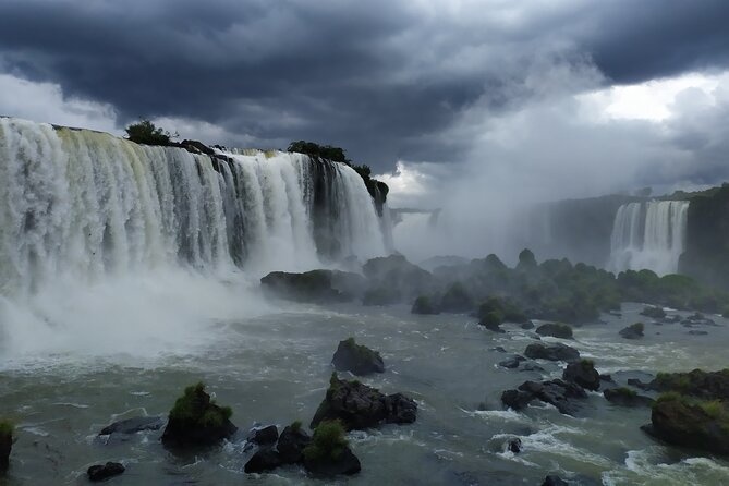 Iguazu Falls Private Tour: Two Countries in One Day - The Brazilian side: your first wide view of Iguazu