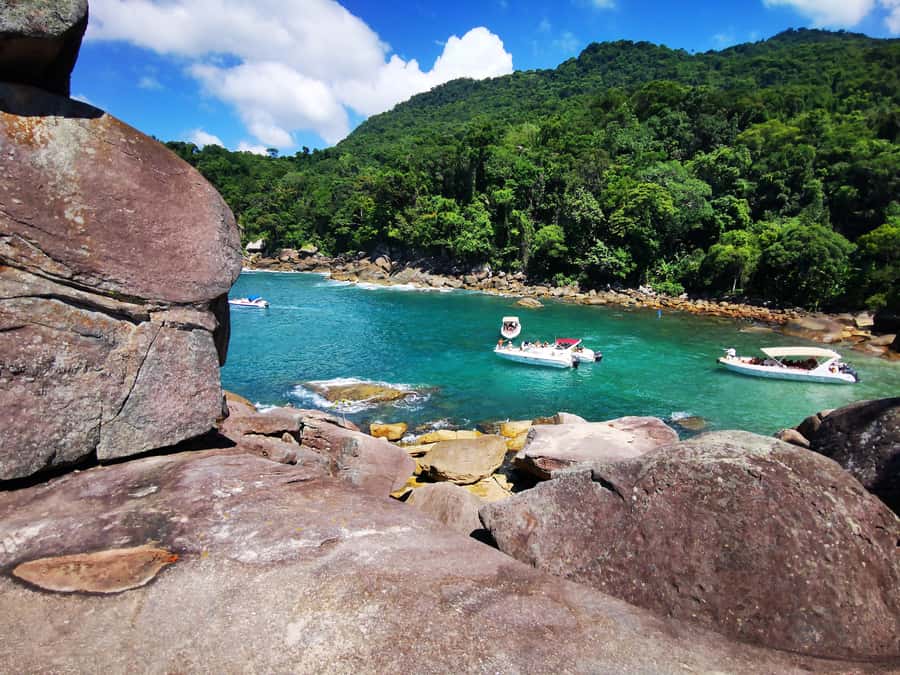 Ilha Grande: 360° Circumnavigation Speed Boat Tour - 8h - The four details that shape your day