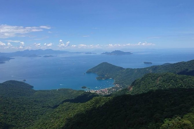 Ilha Grande: Pico do Papagaio - Private Hike - Sunrise or Daytime - Starting beside São Sebastião Church in Abraão