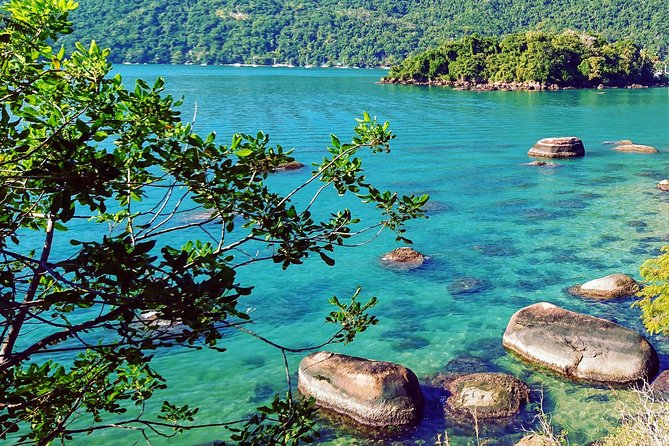 Ilha Grande - Private Historical Walking Tour with Natural Pool. - What the guides add to the experience