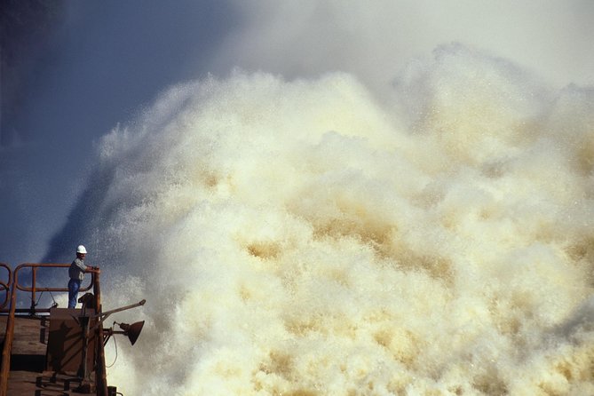Itaipu Hydroelectric Dam - Tickets Included - The 8:00 am pickup from Foz do Iguacu