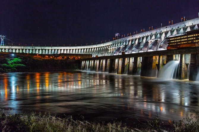Itaipu Lights Evening Tour - Language, timing, and group size