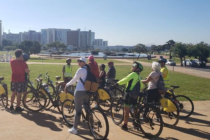 JK Memorial Bike Tour and Crystal Square - Crystal Square and Brasília’s geometric imagination
