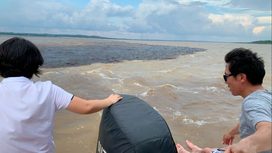Manaus: 2-Day River Tour With Overnight Stay - Lunch, paddling, and piranha fishing