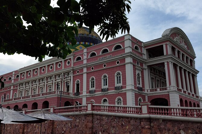 Manaus City Tour - The Highlighs of the Rubber Boom Time - Palacio Rio Negro and the city’s former elite