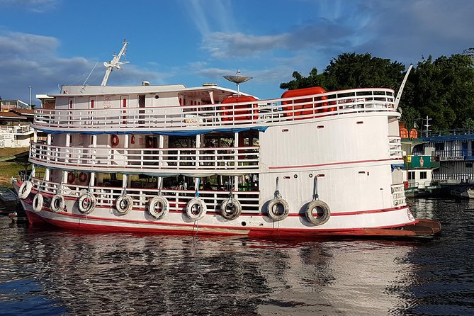Manaus to Tabatinga by boat in Private Cabin! Barco para Tabatinga em Cabine! - Leaving Manaus from Feira Manaus Moderna