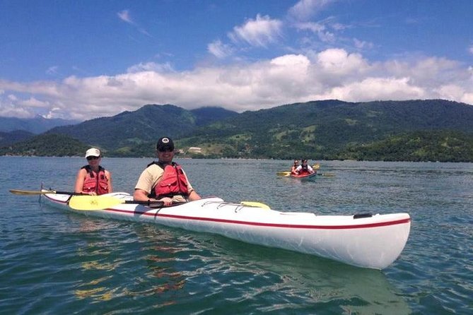 Mangrove and Beach Kayak Tour BY PARATY TOURS - Crossing Paraty Bay between the islands