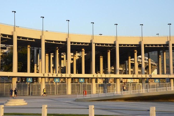 Maracanã Behind the Scenes - Entering Maracanã and seeing the team areas