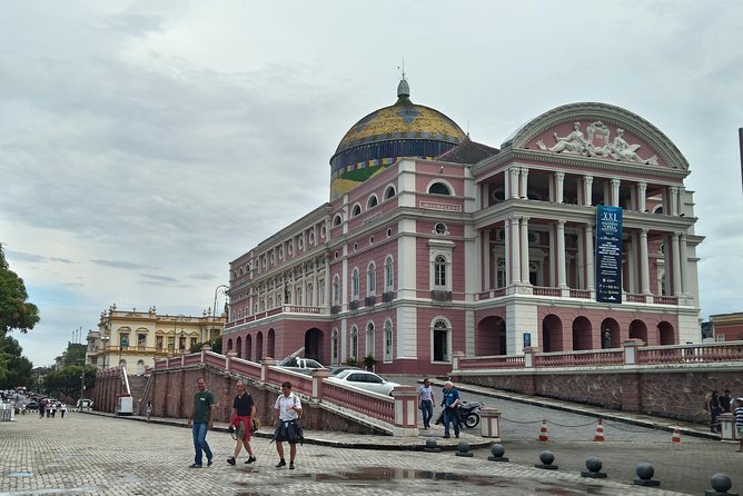 Meeting of the Waters and Amazonas Opera House - Half Day Tour - From the industrial port to the Meeting of the Waters