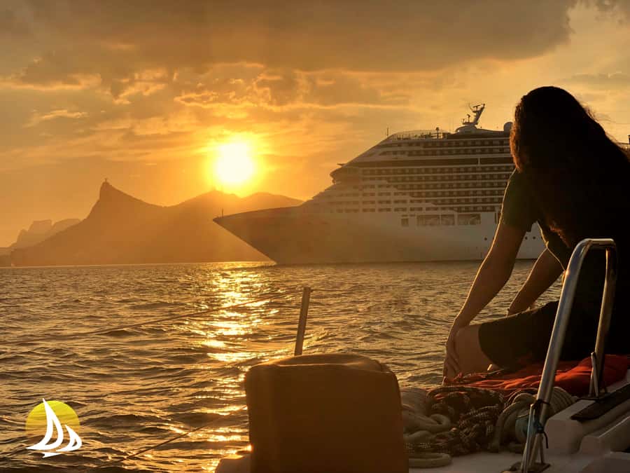 Morning Sailing Tour in Rio - Sugar Loaf and Christ the Redeemer from offshore