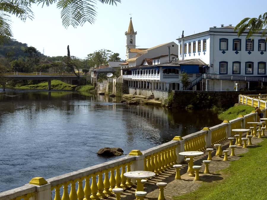 Morretes: Full Day Colonial Town Tour from Curitiba - Morretes, old streets and a riverfront lunch