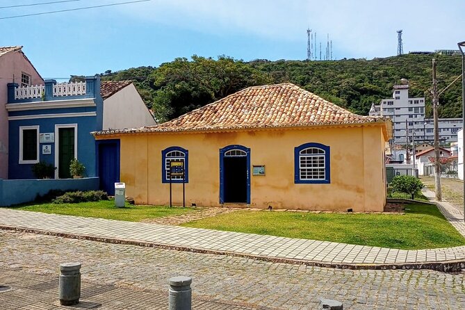 NATURAL AND CULTURAL LAGUNA- Santa Marta Lighthouse, Botos Pescadores and Anita Garibaldi - Seeing the Botos Pescadores Sanctuary