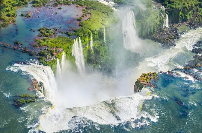 Panoramic Helicopter Flight over Iguassu Falls - How it fits with a Brazilian park visit