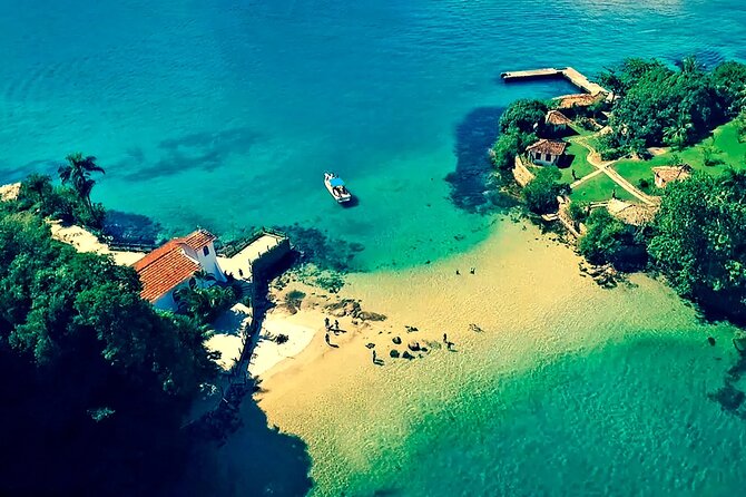 Paradise Islands in Angra dos Reis Private Boat Route - Starting at Pier Santa Luzia at 11 a.m.