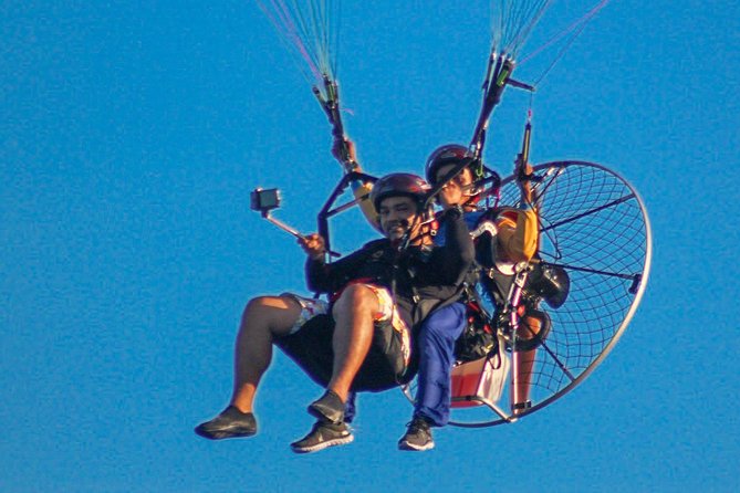 ParaMotor Instruction Double Flight - Launching at Praia Park Acqua Resort