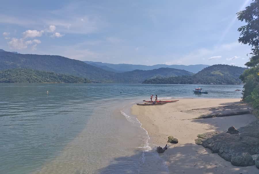 Paraty Bay: Half-Day Mangroves and Beaches Tour by Kayak - Practical packing advice for Pontal Beach