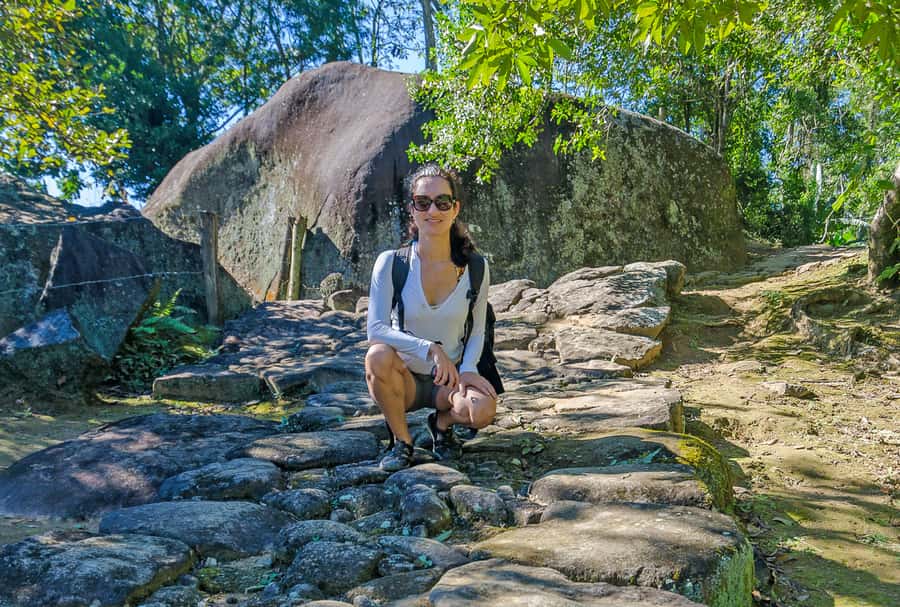 Paraty: Gold Trail Rainforest Hiking Tour - Meeting at Paraty Tours and taking the local bus