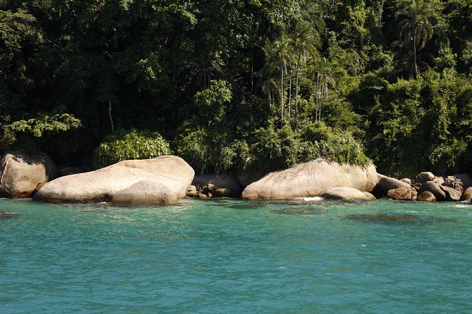Paraty Schooner Cruise and Snorkeling Tour - Lula Beach and the first swim