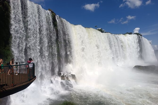 PARTICULAR TOUR of 2 days in the Iguassu Falls side BRA and ARG - Why seeing both sides is worth two days