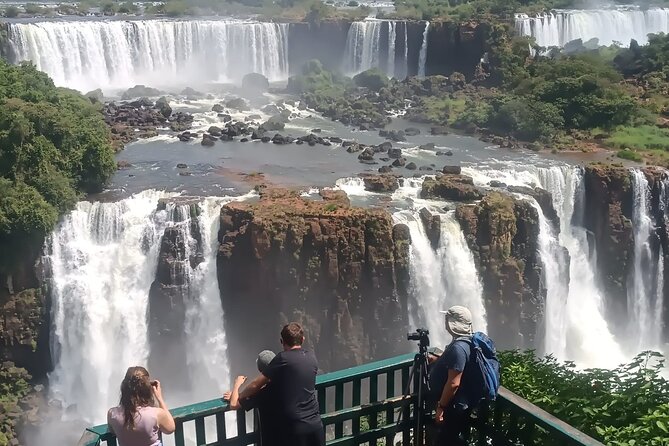 PARTICULAR TOUR of 2 days in the Iguassu Falls side BRA and ARG - Day two: Brazil’s short trail and wide views