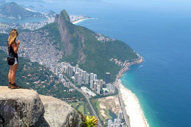 Path DA Guided to Gávea Stone - How the guide changes the experience