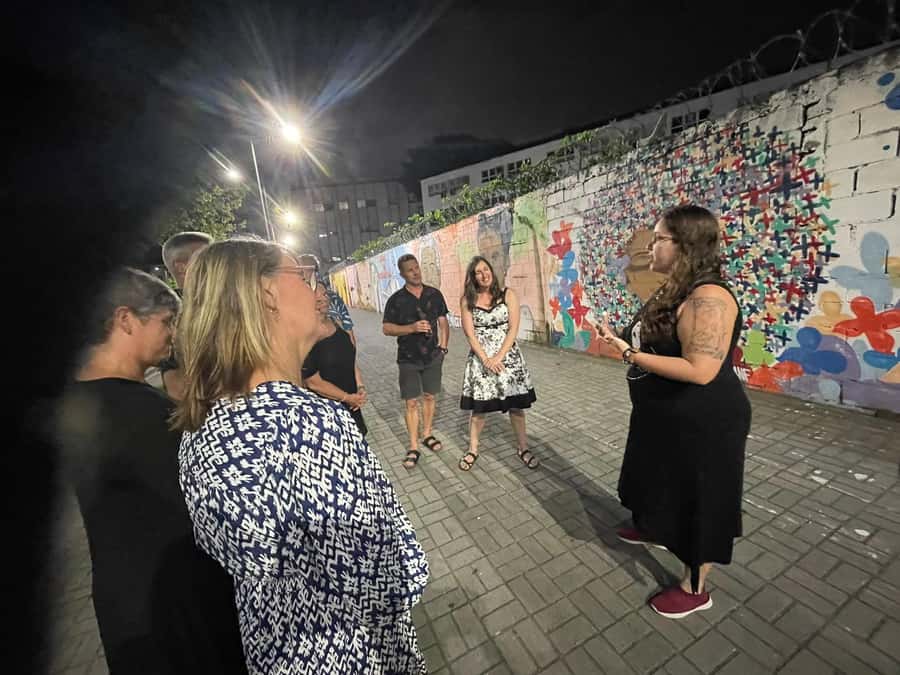 Pedra do Sal: Live Samba Night with Local Guide & Drink - Why Pedra do Sal matters to Rio’s samba story