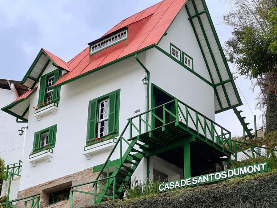 Petrópolis Tour departing from Rio de Janeiro - Guide quality versus group organization