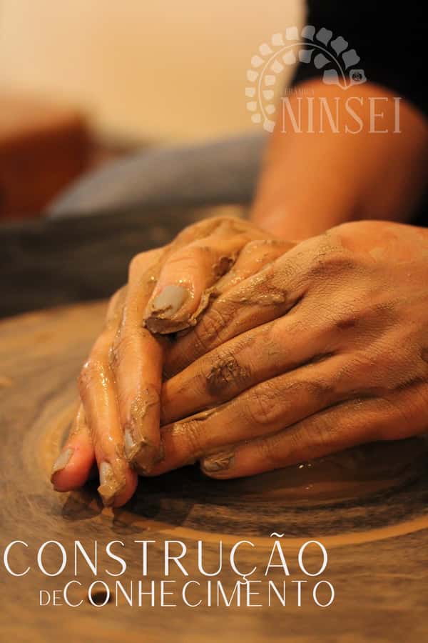 Pottery Class with Wheel Throwing and Hand Building - Watching the wheel demonstration