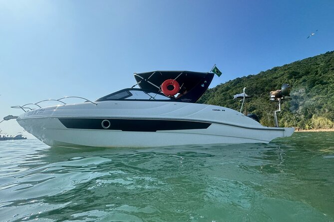 Private Boat Tour through the beautiful beaches and islands of Búzios - Weather, Cancellation, and Comfort