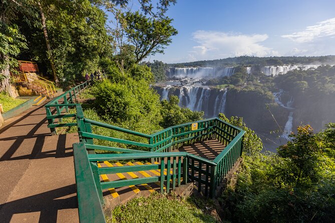 Private Full Day Guided Tour in Argentina and Brazil Iguazu Falls - Returning across Tancredo Neves Bridge