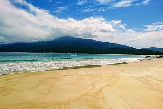 Private Hike on the Pirates Route + Lopes Mendes - Ilha Grande - RJ - Starting in Vila do Abraão at 8:30 a.m.