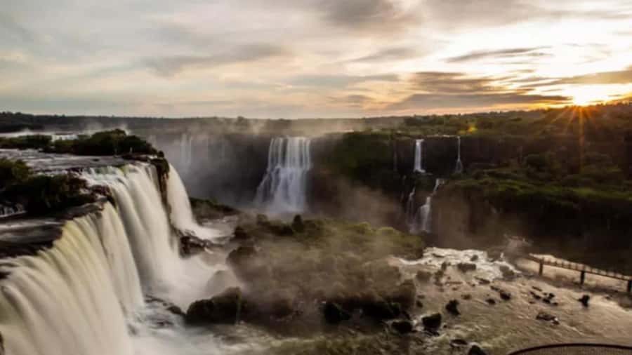 Private Iguaçu Falls: Explore Brazilian and Argentine Side - Why Seeing Both Sides Makes Sense